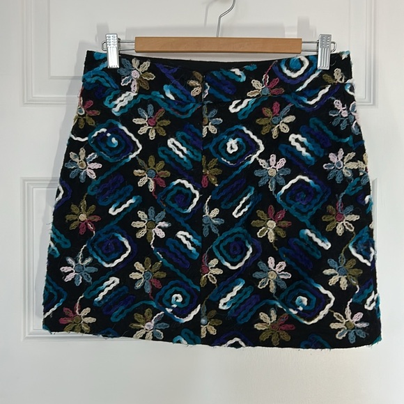 ZARA BASIC - embroidered knit mini skirt straight floral multicolor size medium - Picture 3 of 6